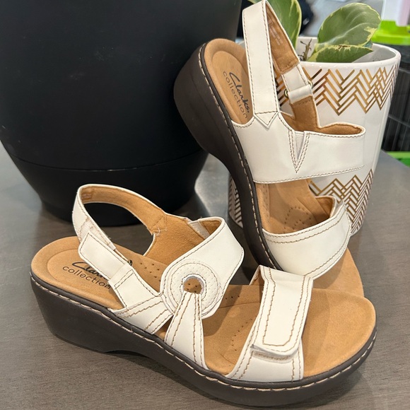 Clarks Merliah Opal Sandal - Picture 4 of 6